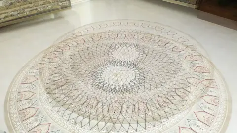 Large round one-piece acrylic carpet